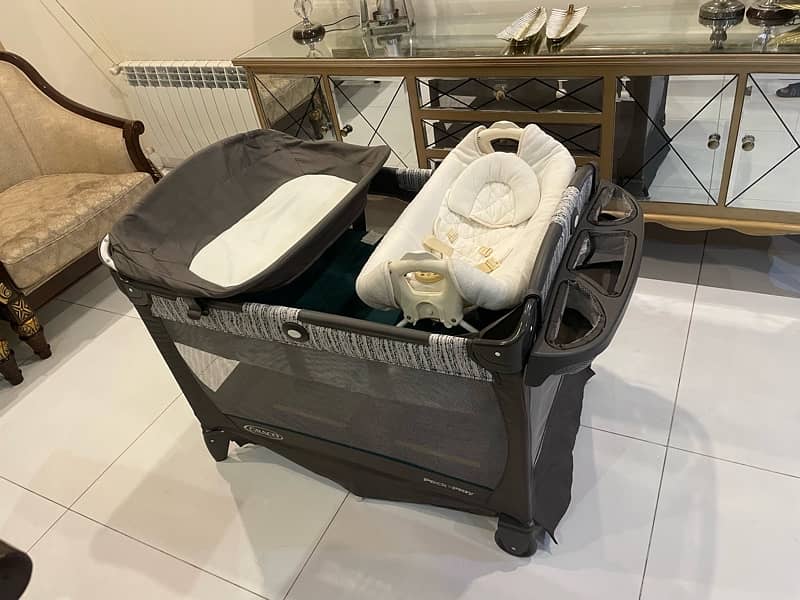 Baby Cot Graco ( Imported ) 10