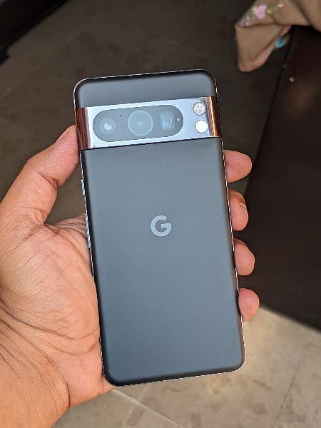 Google Pixel 8 Pro Complete Box 1