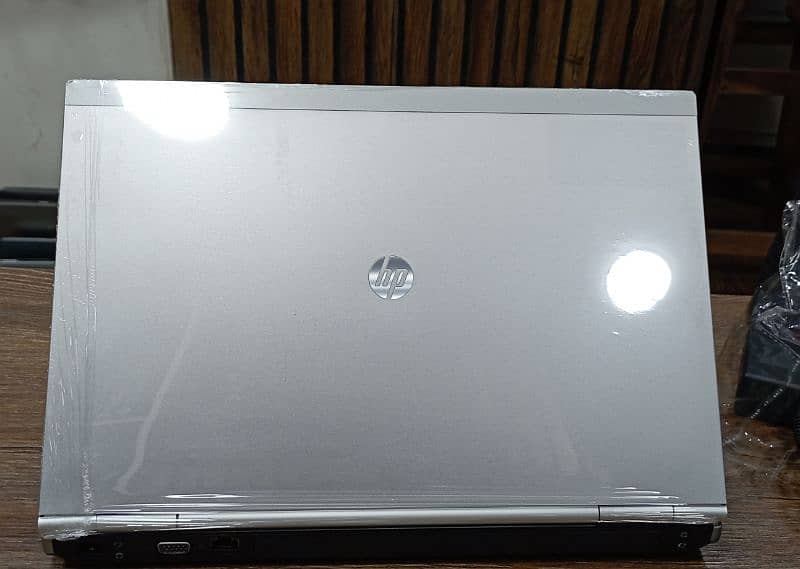 HP ELITBOOK 8460 core i5 2nd Gen, 8470 i5 3rd Gen A+ stock @ pc world 5