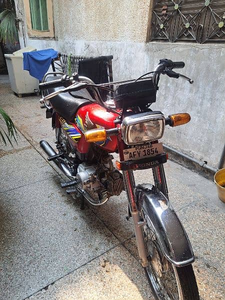 HONDA CD70 2021 MODEL GOOD CONDITION ALL OK 6