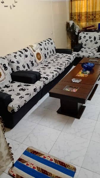 5 seater sofa set with centre table 2