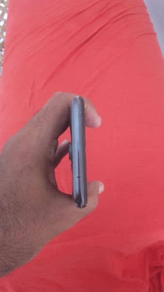 redmi note 8 pro in 10/10 condition and full box 2