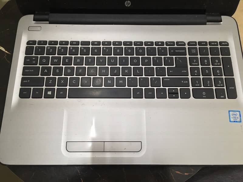 HP Laptop Core i5 6th Gen 1