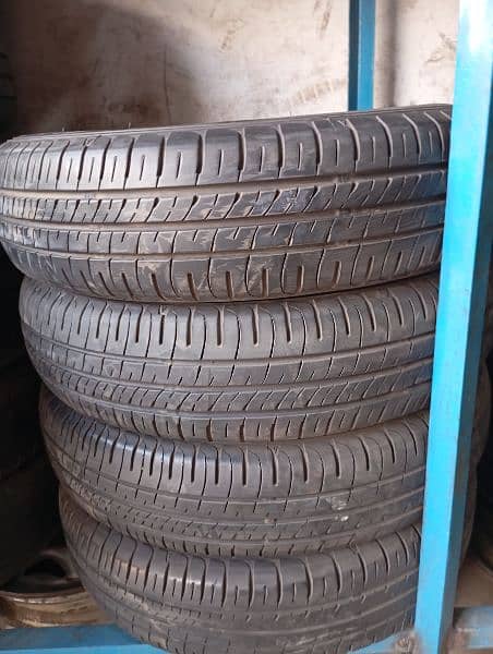 tyres All size qabli and new rate sabb sy Kam 4