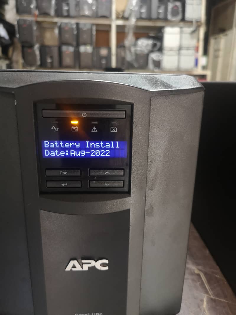 APC SMART UPS SURT,1KVA,2KVA,3KVA, TO 500KVA ALL MODELS 6