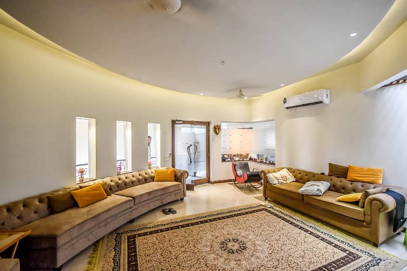 Full Basement Like Brand New 7 Beds 2 Kanal House for Sale in Ex Park View DHA Phase 8 Lahore 8