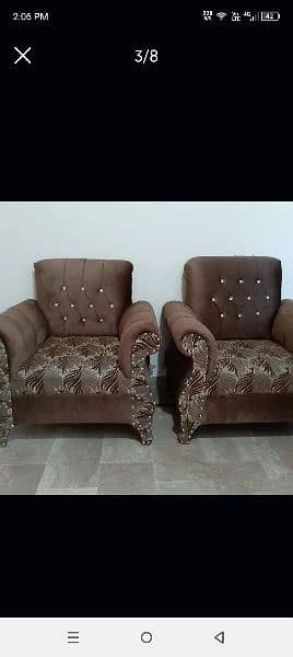 sofa set almost new order pr bny huye hy excellent condition 4