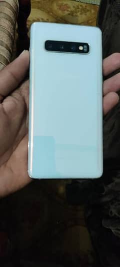 Samsung Galaxy s10 6/128 condition 10/10