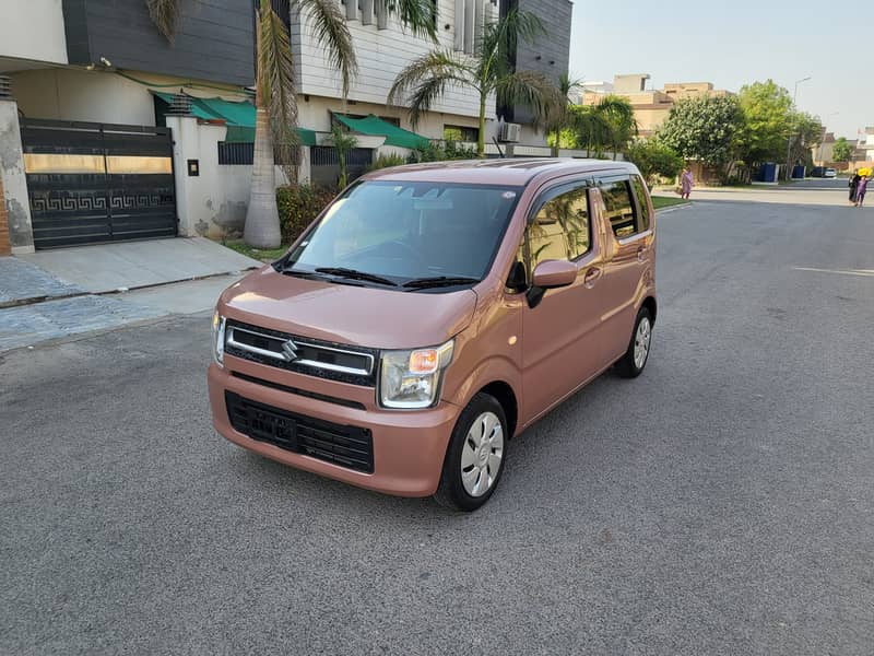 Suzuki Wagon R 2023 FX 8