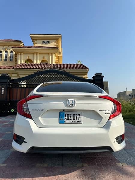 Honda Civic Standard 2018 3