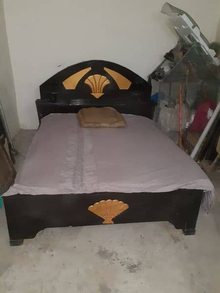 wooden Duble Bed 0