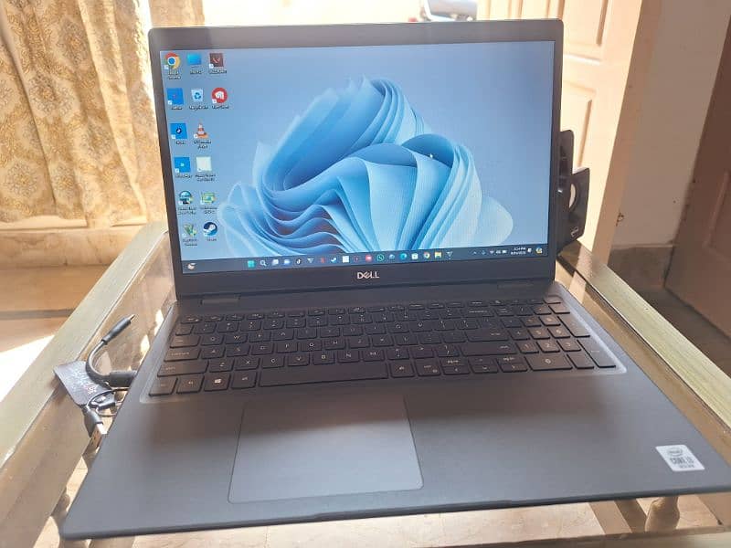 Dell latitude 3510 0