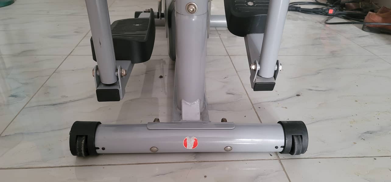 Slimline Elliptical K8509HA Best cross traner for Home use 120kg 9