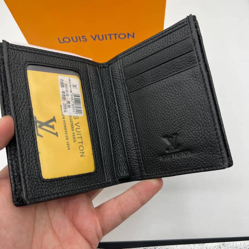 Imported Men Leather Wallet Discount Available 4