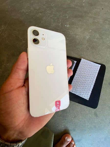 iphone 12 black & white available sim work 3