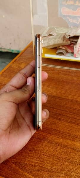 iphone 11pro 256gb non pta factory unlock WhatsApp 03107440677 1