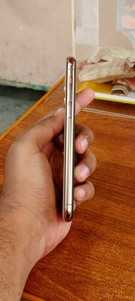 iphone 11pro 256gb non pta factory unlock WhatsApp 03107440677 6