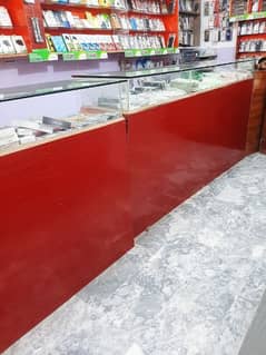 Mobiles Shop Counter and Racks