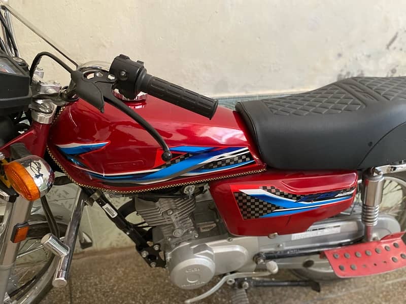 10/10 Honda 125 2