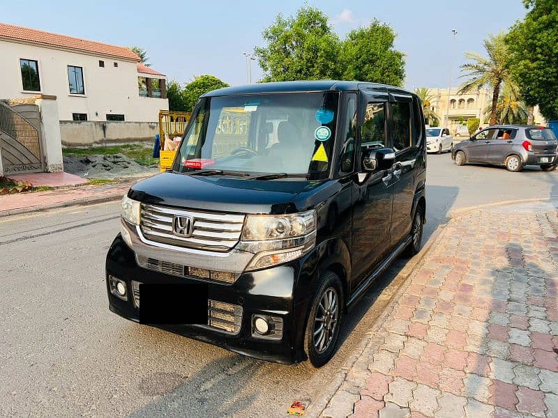 Honda N Box Custom 2013 0