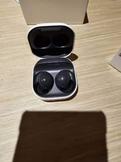 Samsung galaxy Buds2