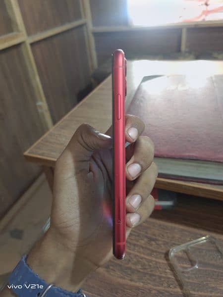 IPhone 11 Red special Edition 4