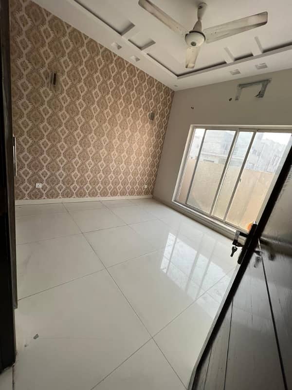 Used 5Marla Good Location House for Sale DHA 9Town A Block 1