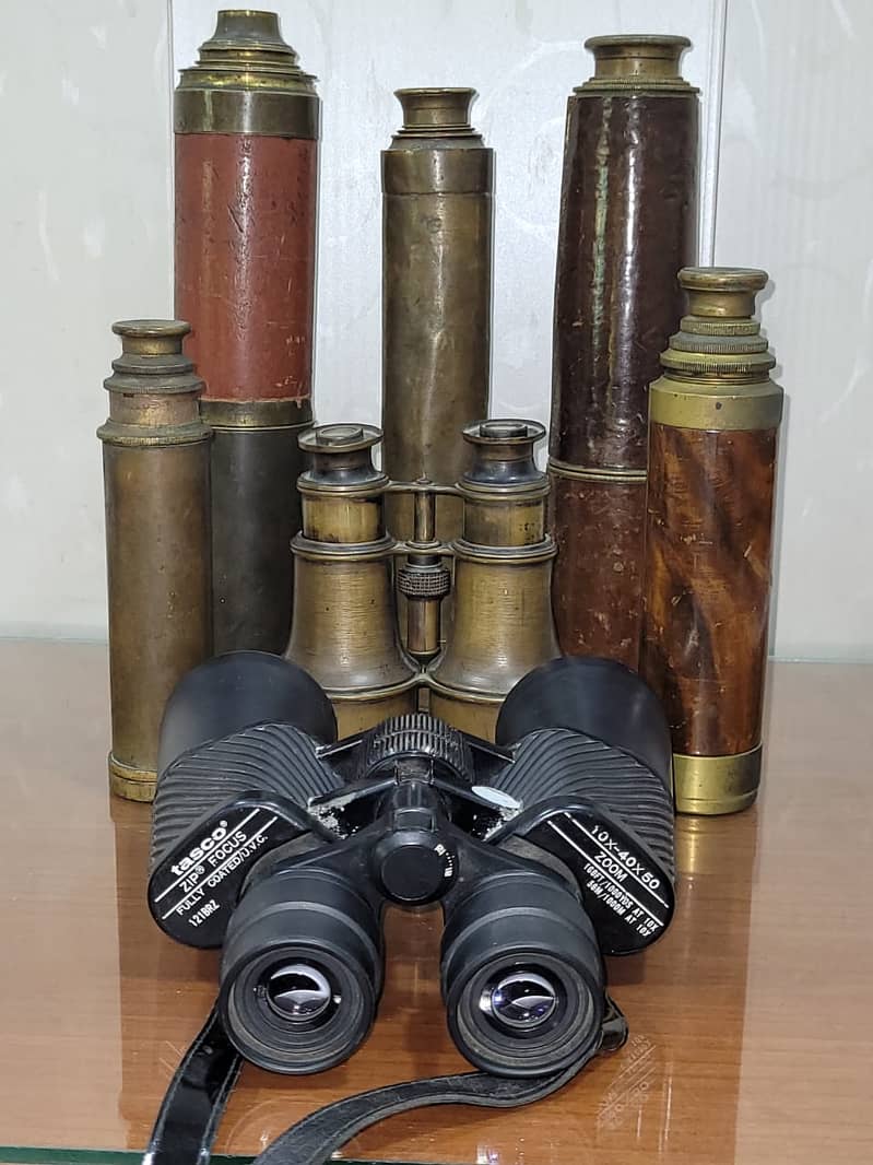 ANTIQUE WORLD INVITIES THE HUNTERS TO VIEW TELESCOPES LONDON GERMAN 1