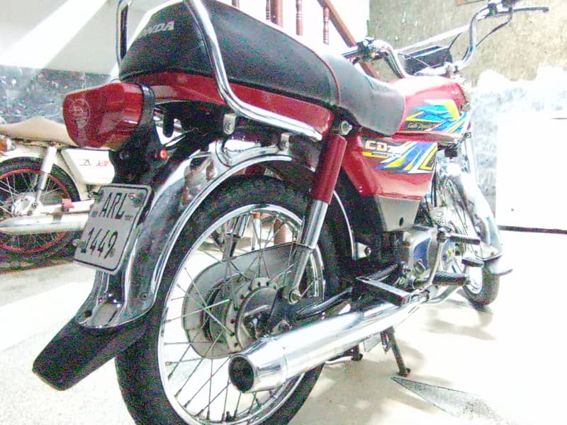 Honda CD 70 2021 4