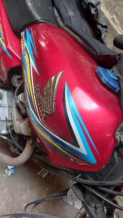 honda 125  2018 ka end karachi 0