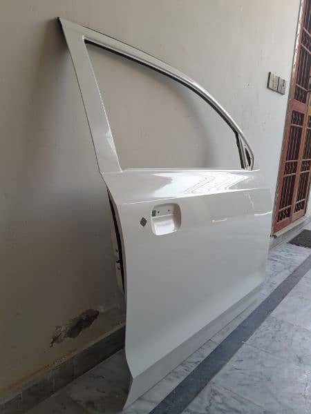 Suzuki Alto door 2