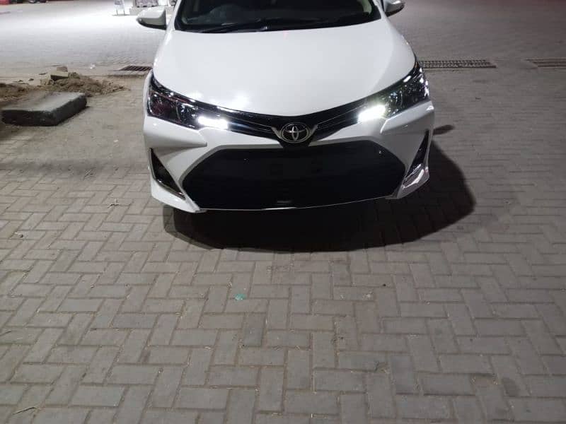 Toyota Altis Grande 2016 0