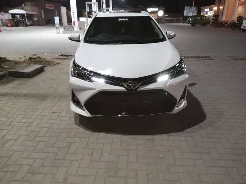 Toyota Altis Grande 2016 4