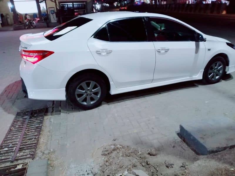 Toyota Altis Grande 2016 6