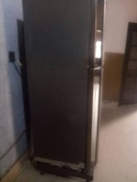 fridge for Sall used candition best coling 3