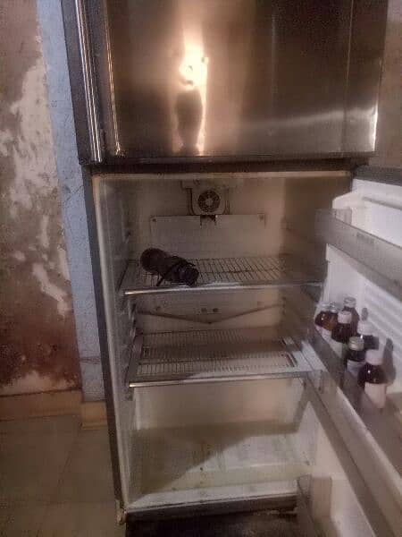 fridge for Sall used candition best coling 6