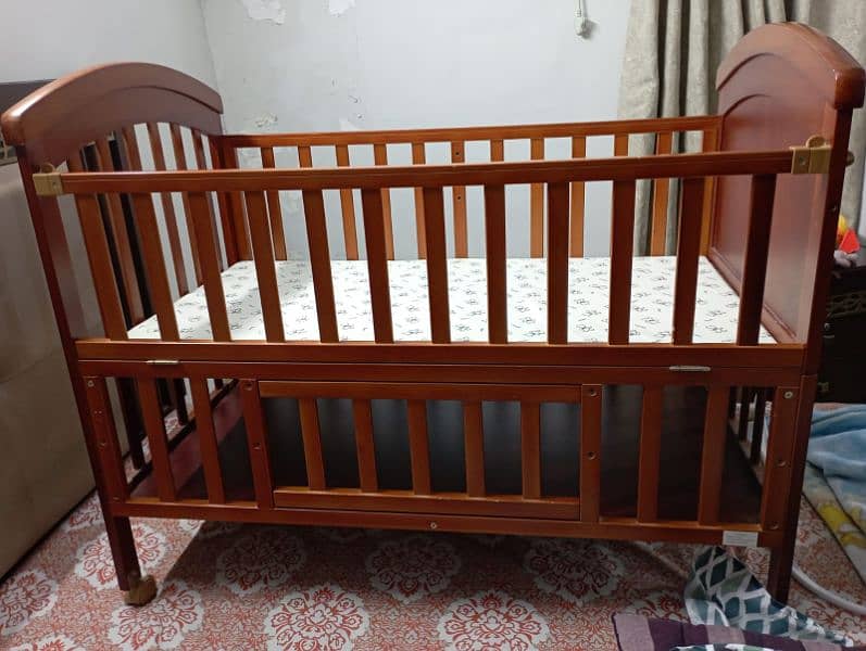 tinnies cot/crib 1