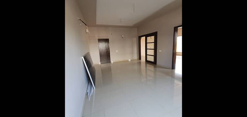 Simple Yet Modern Villa Having Very Huge Kitchen For Single Family Big Size 4 Beds Prime Location 2