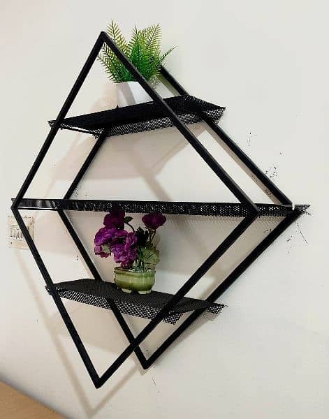 DIAMOND SHAPE WALL RACK 2