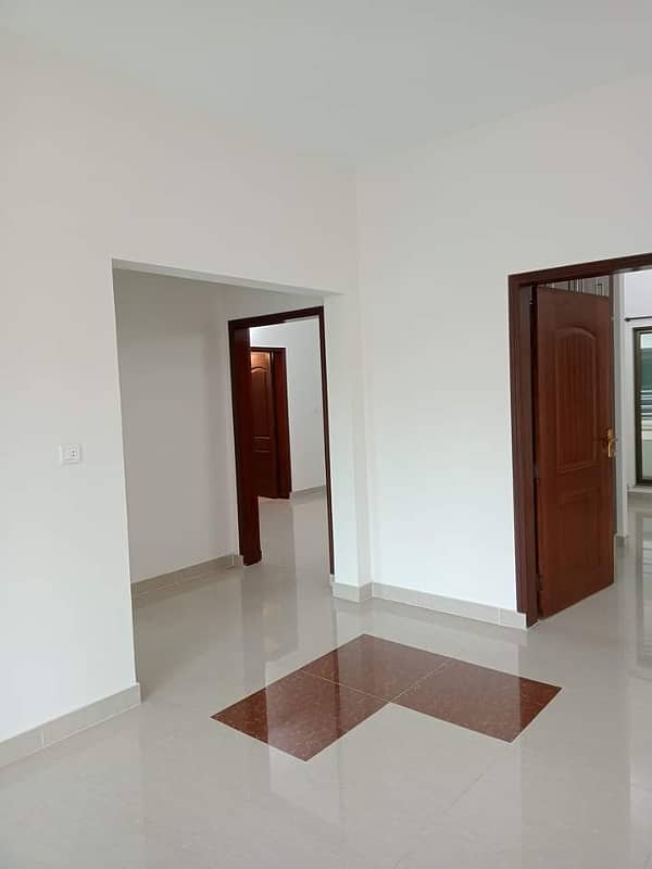 Sec-B Brand New 4 Bed Beautiful Apt Available for rent in Askari 11 Lahore 5