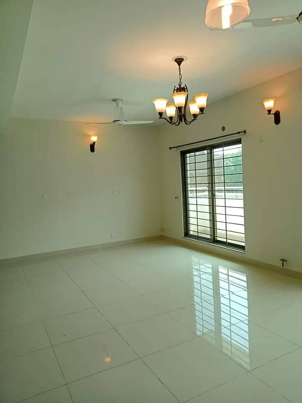 Sec-B Brand New 4 Bed Beautiful Apt Available for rent in Askari 11 Lahore 8