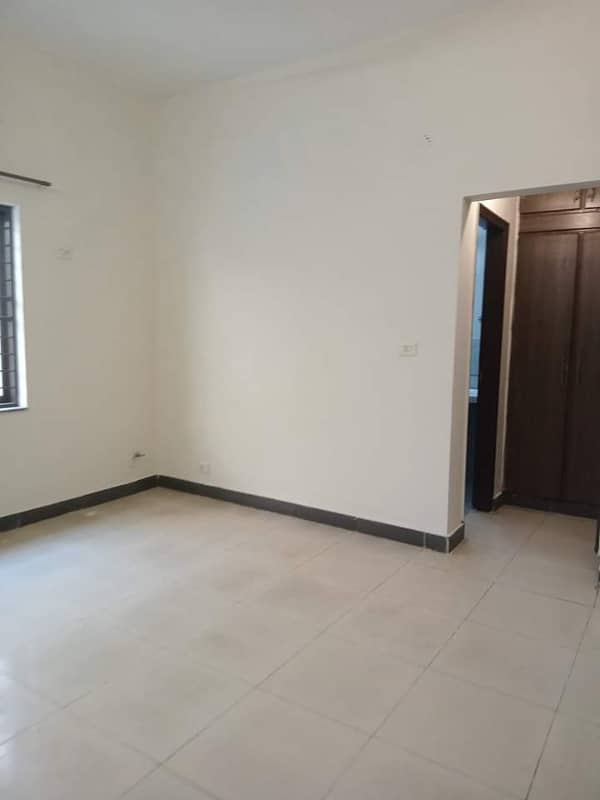 Sec-B Brand New 4 Bed Beautiful Apt Available for rent in Askari 11 Lahore 12