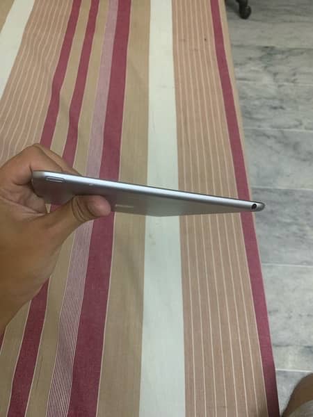 Ipad Air 2 4