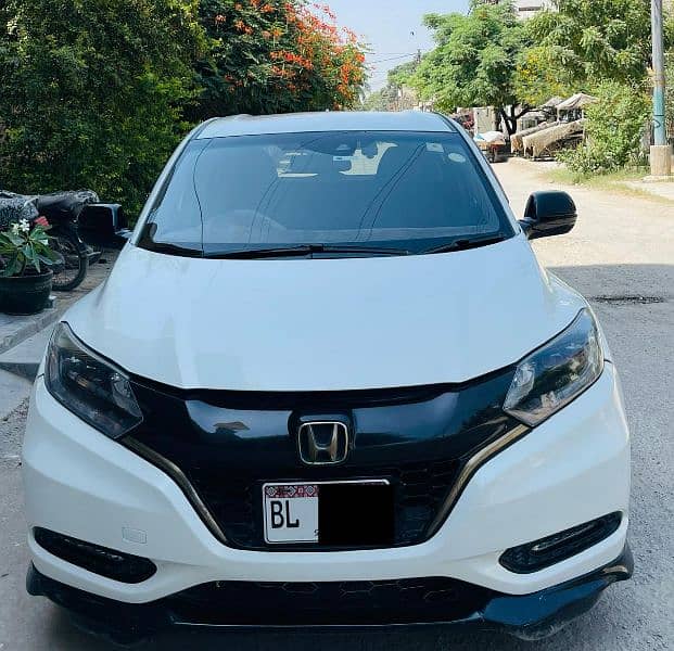 Honda Vezel RS 2016 reg 2022 karachi 0