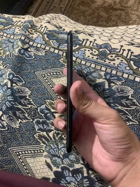 iphone 7plus (128gb) 4