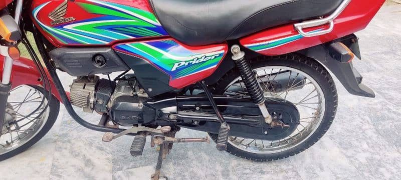 Honda pridor Lush condition 9