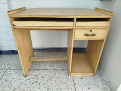 Computer Table