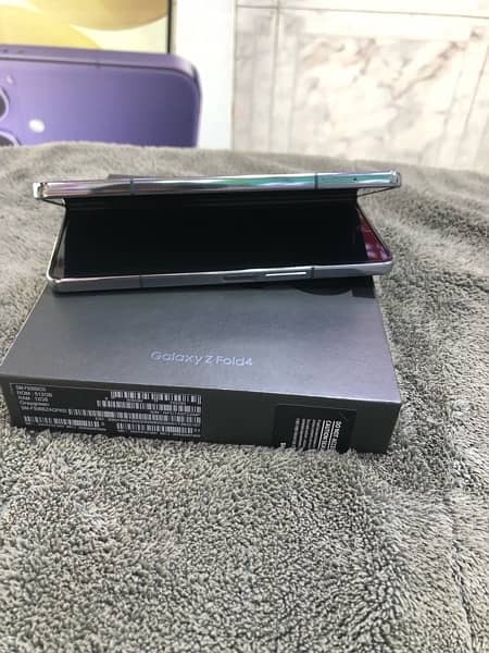 Samsung Fold 4 5