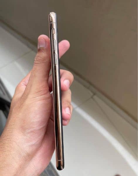 IPhone XS Max non pta Mint Condition 2