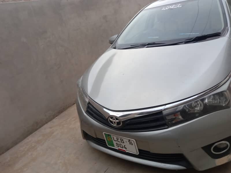 Toyota Corolla Altis 2016 5